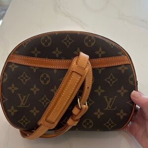 Louis Vuitton Classic Monogram Crossbody Bag